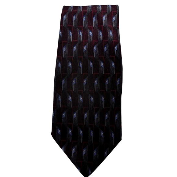 VANHEUSEN Men's Red 100% Silk Pattern Neck Tie - Picture 2 of 5